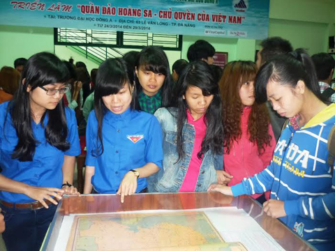 Bac Giang  Exposition sur la souveraineté sur Hoang Sa et Truong Sa